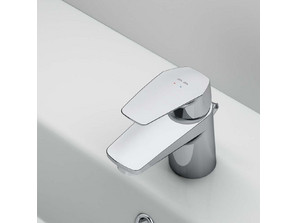 Смеситель для раковины AM PM Gem с донным клапаном F9082100