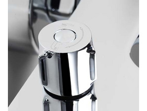 Смеситель для ванны и душа Wasserkraft  Lossa 1201