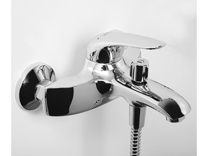 Смеситель для ванны и душа Wasserkraft Rossel 2801