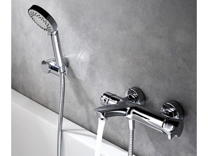 Смеситель для ванны и душа Wasserkraft  Berkel 4801