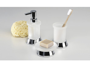  Стакан для зубных щеток Wasserkraft Donau K-2428